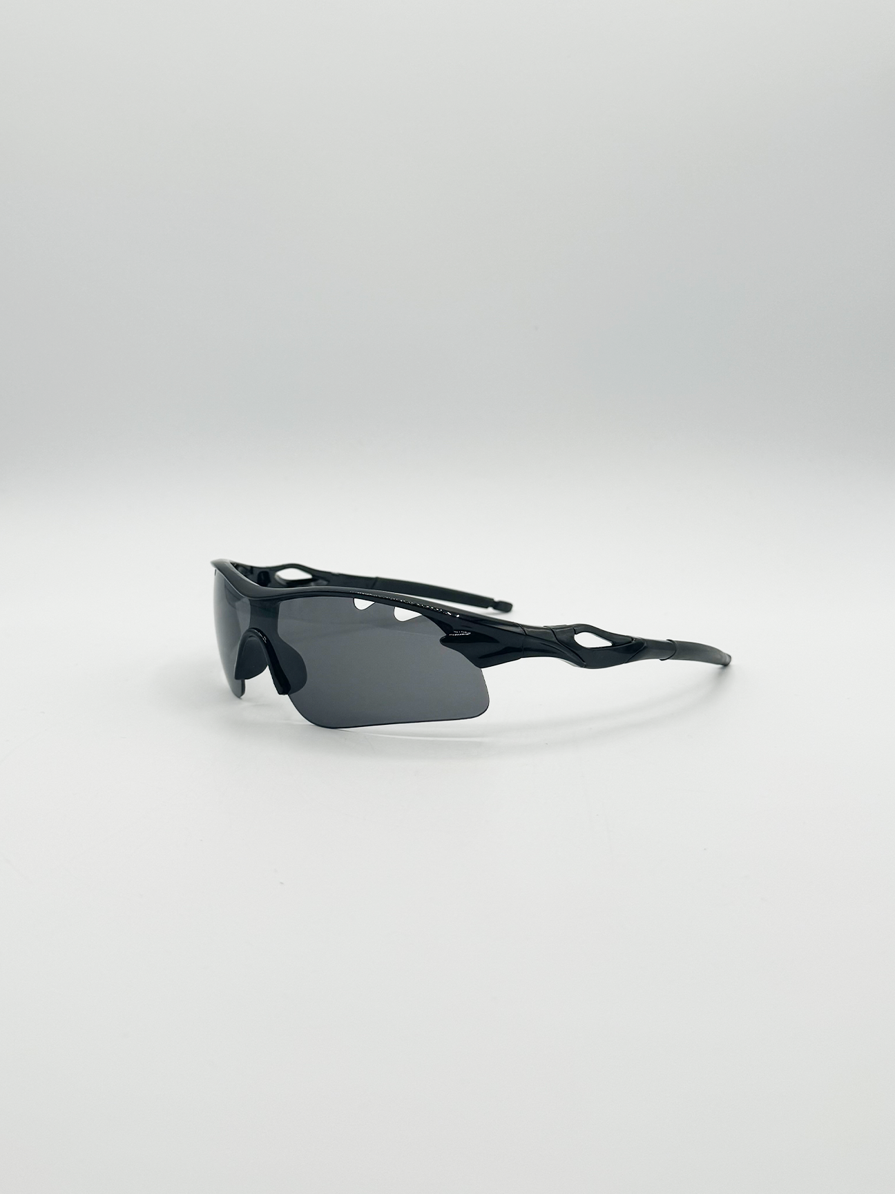 Outdoor Sunglasses in Black