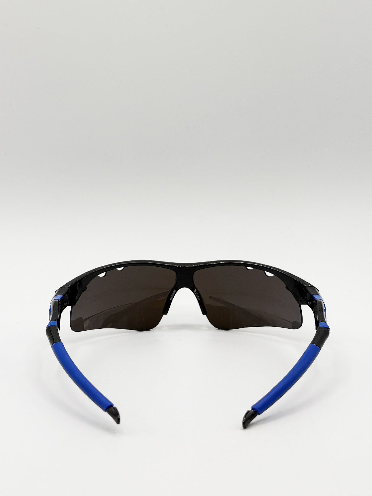 Outdoor Sport Racer Sunglasses in Multi Blue