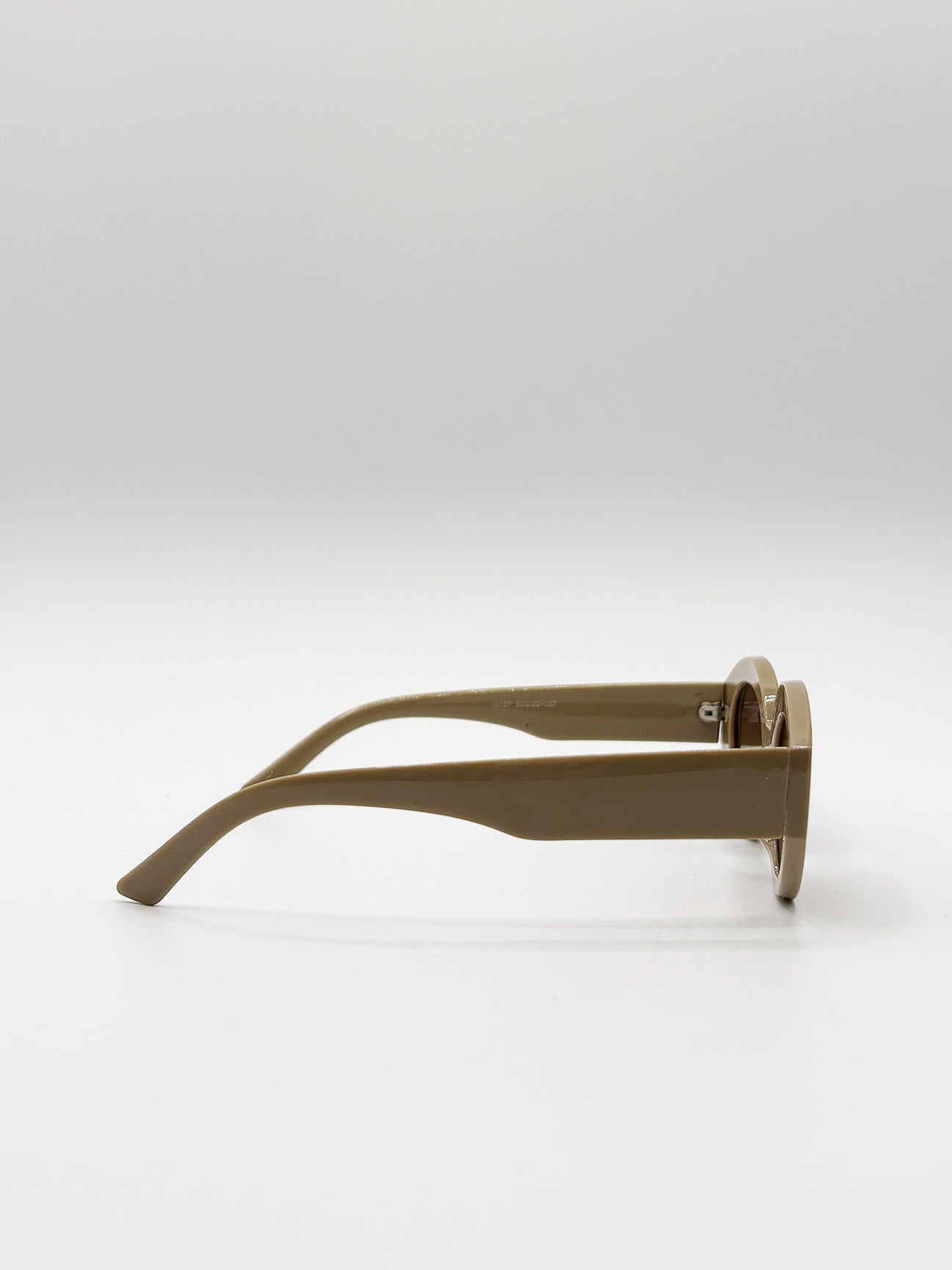 Retro Small Oval Sunglasses Beige