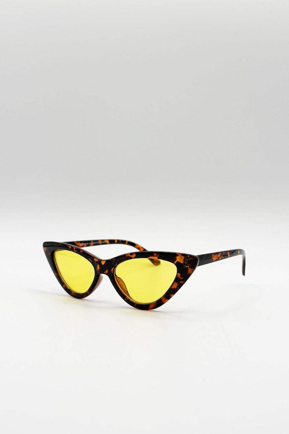 Tortoise Cateye Sunglasses with Yellow Lense