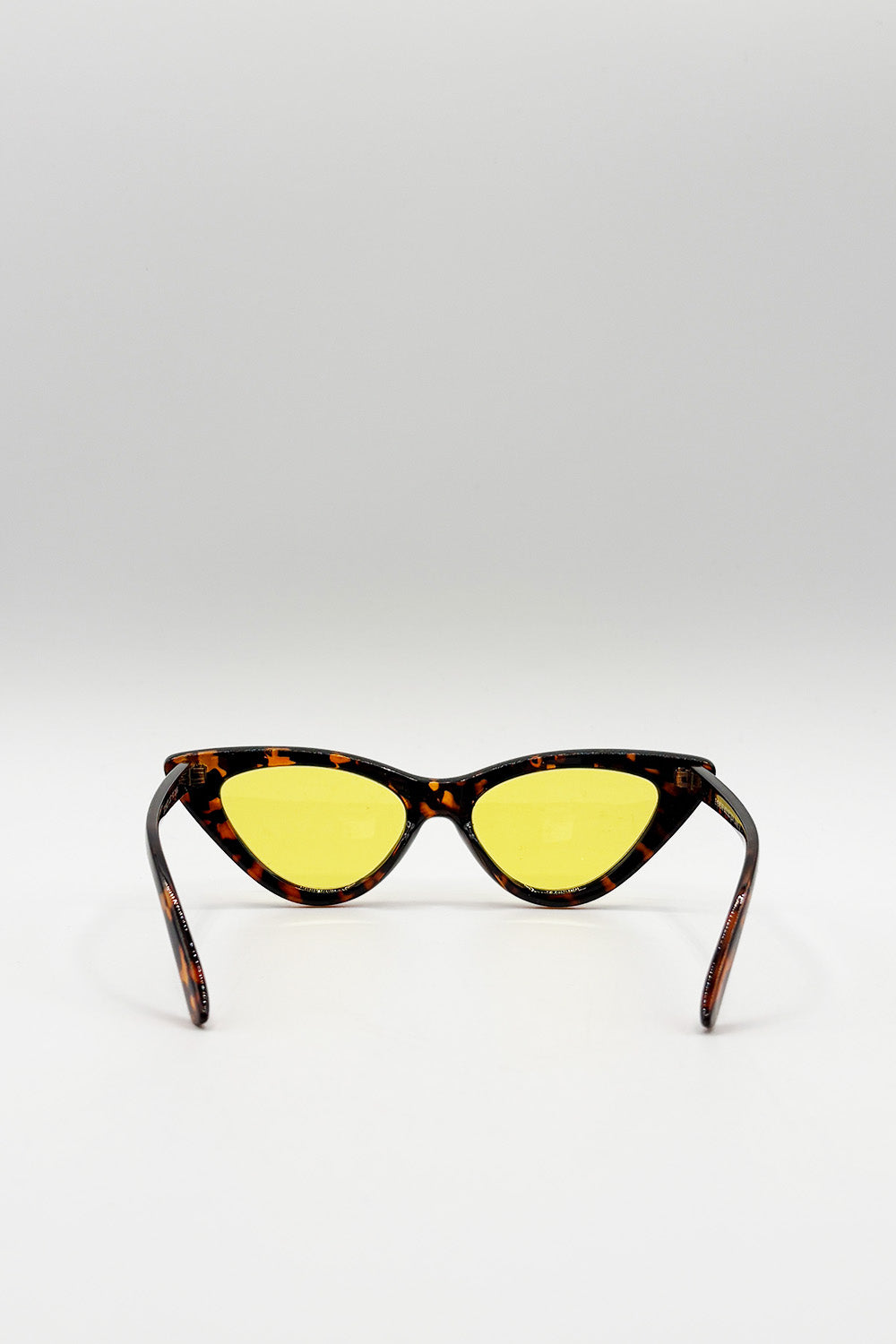 Tortoise Cateye Sunglasses with Yellow Lense