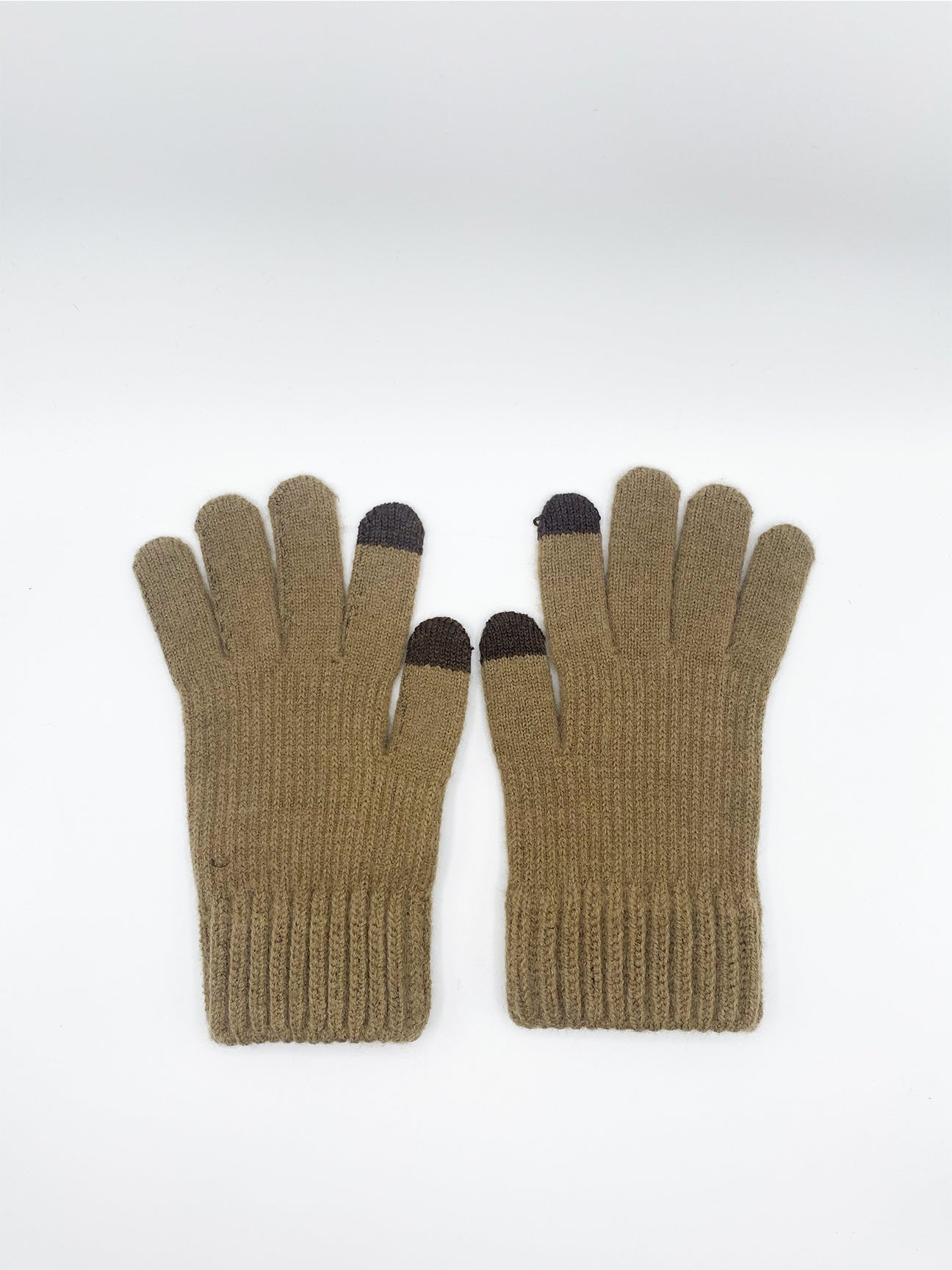 Plain Knitted Gloves in Beige