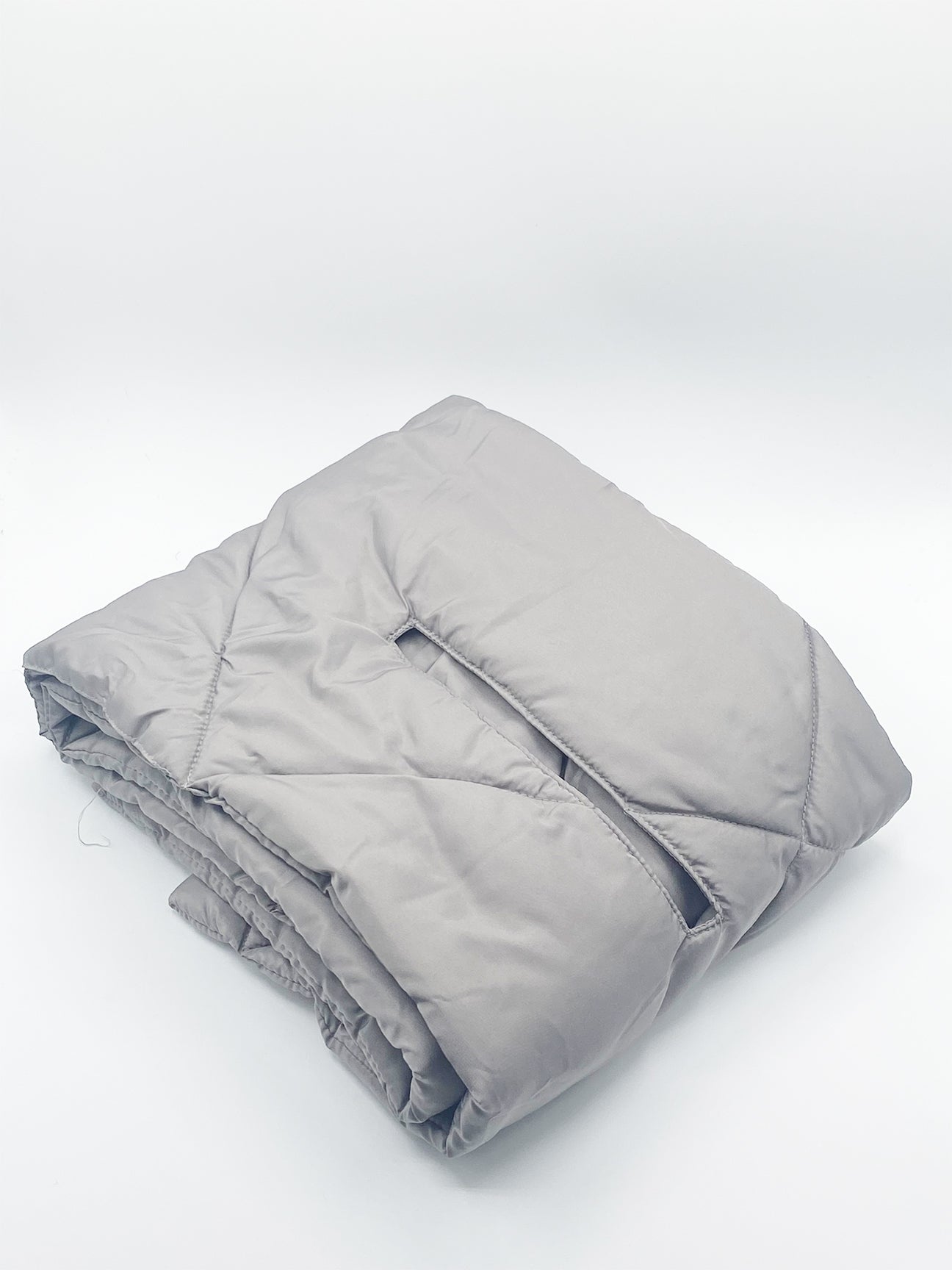 Puffer Scarf in Grey