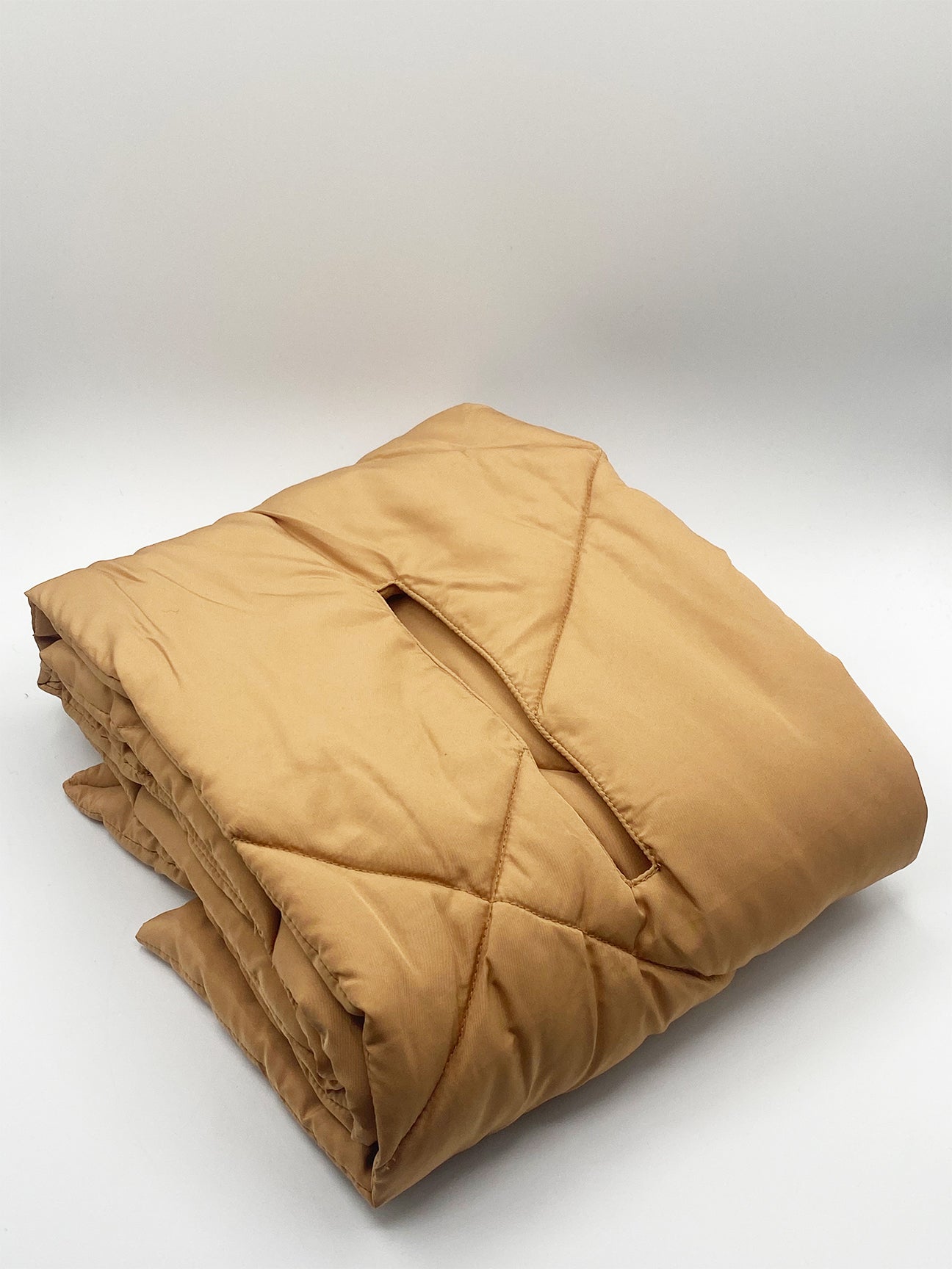 Puffer Scarf in Beige