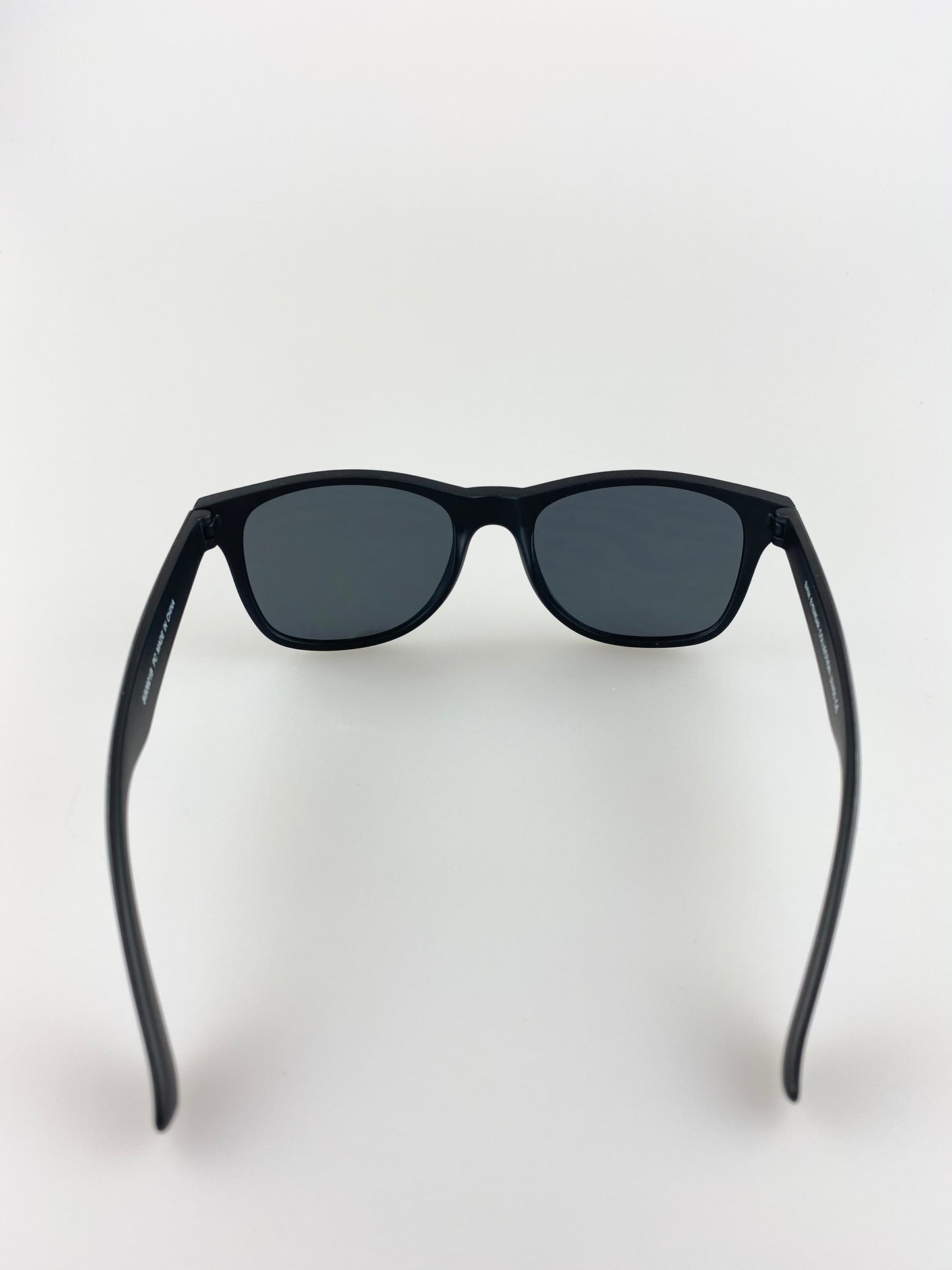 Classic Wayfarer Sunglasses - Matte Black