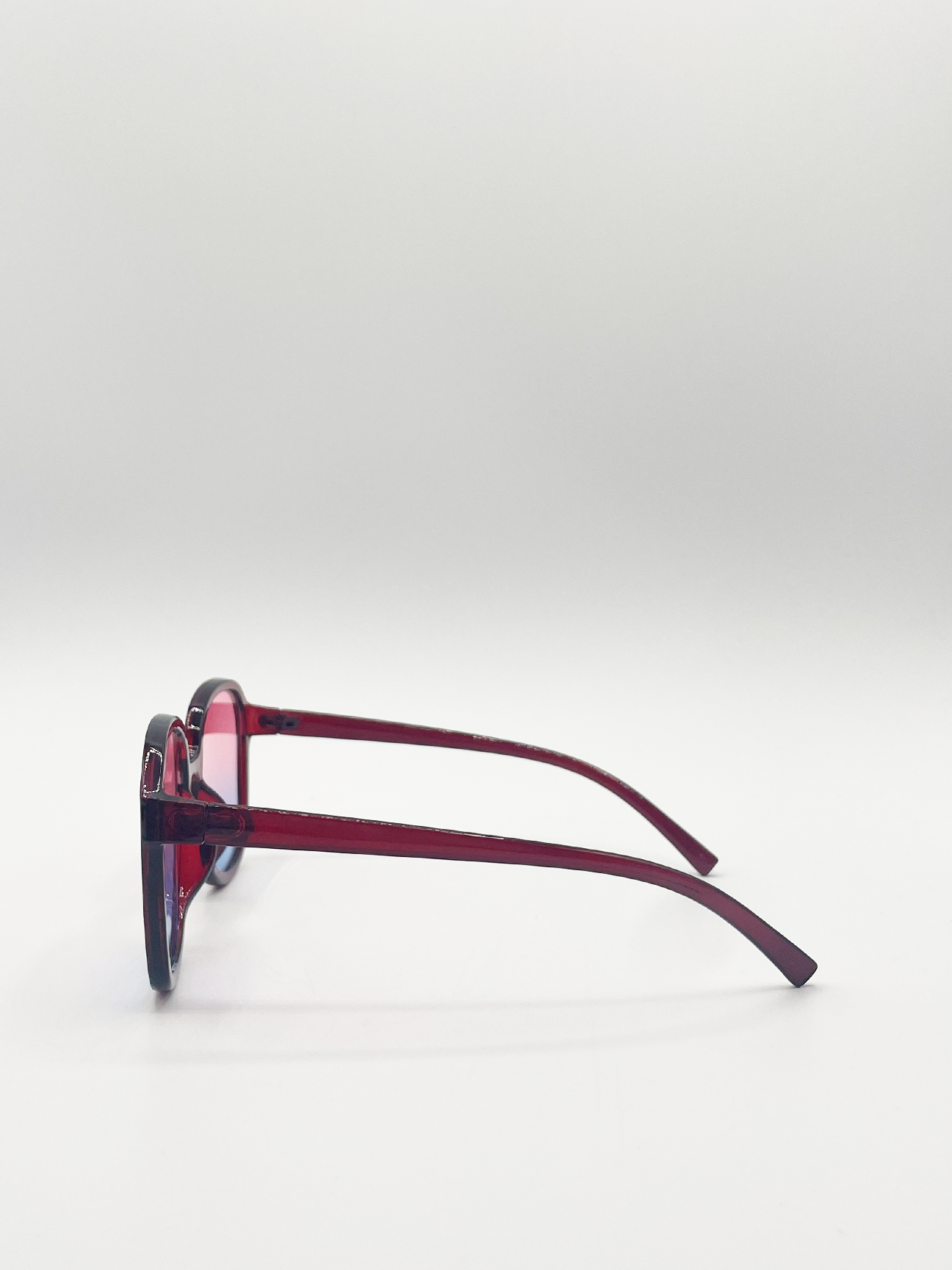 Vintage Style Oversized Sunglasses with Ombre Lenses in Multi