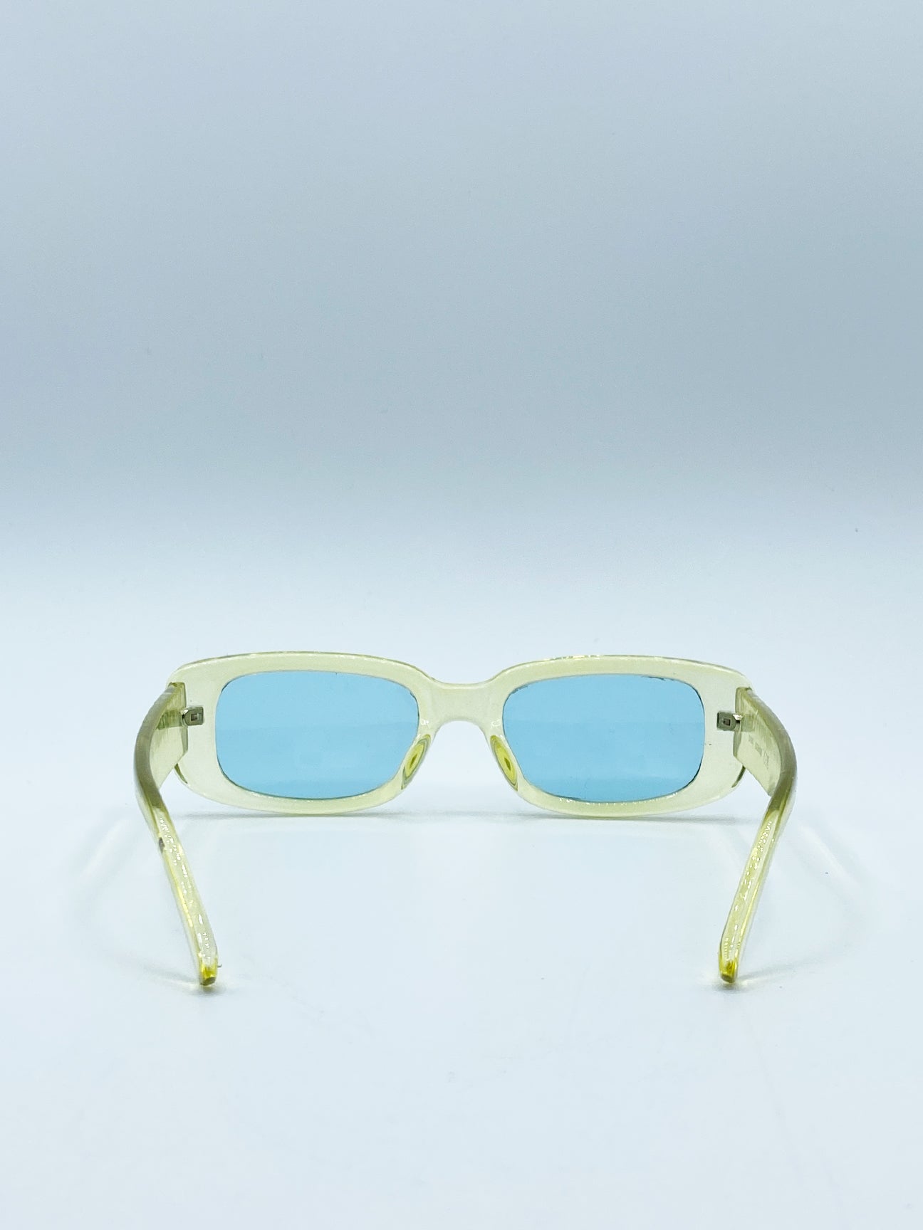Oval Sunglasses in Translucent Green