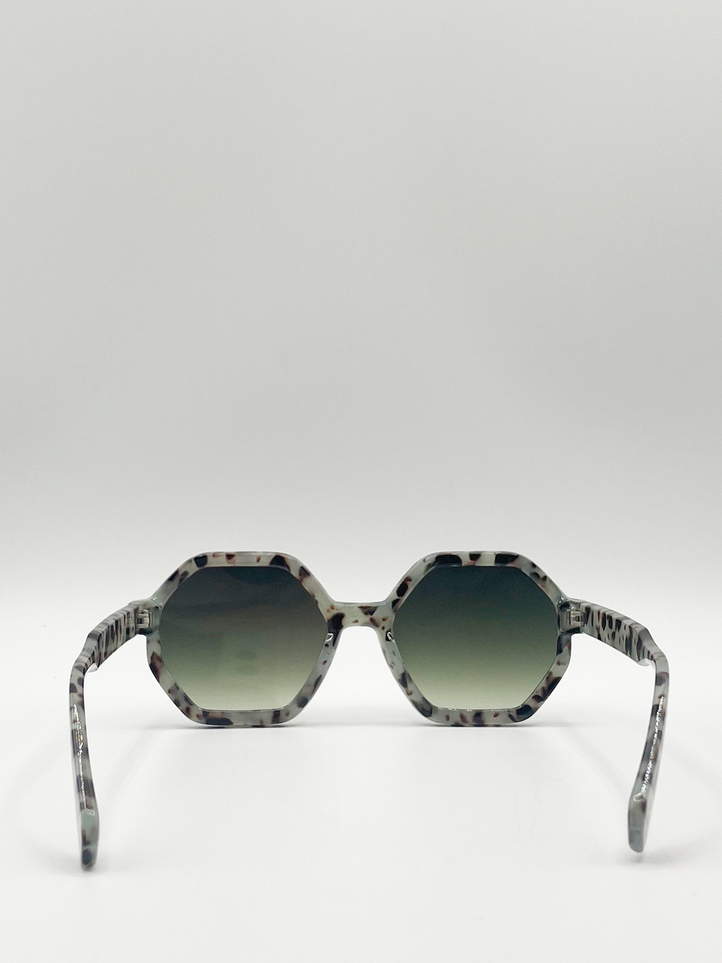Pale grey tortoiseshell Shape_Oversized hexagon Sunglasses