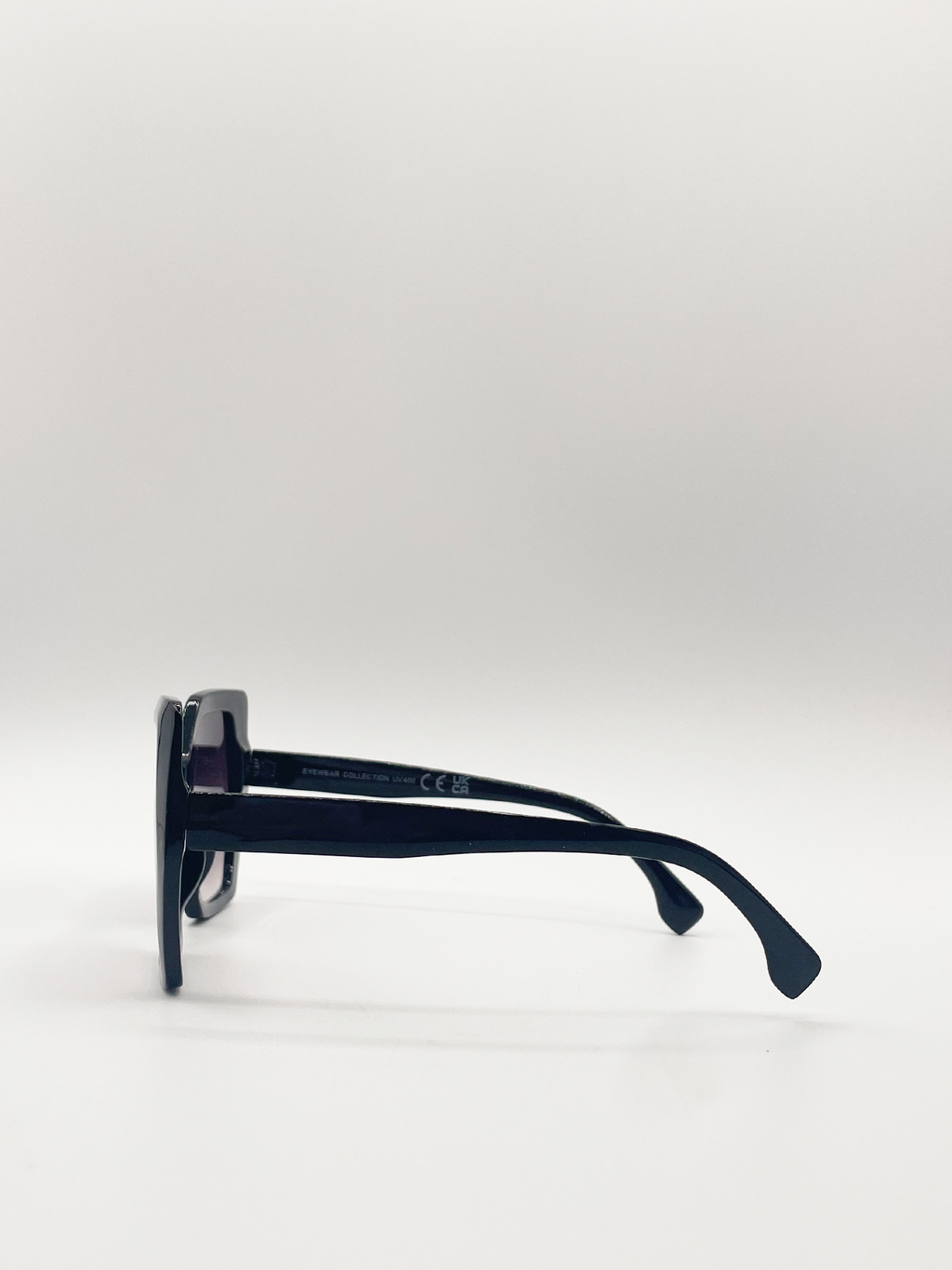Black Shape_Oversized Cat Eye Sunglasses with Black Lenses