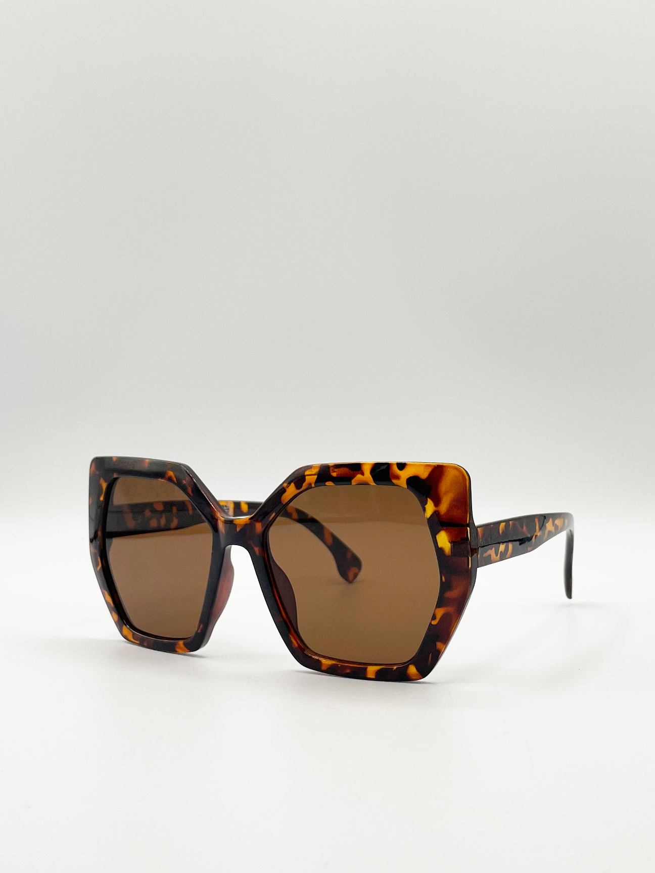 Tortoiseshell Shape_Oversized Cat Eye Sunglasses with Brown Lense