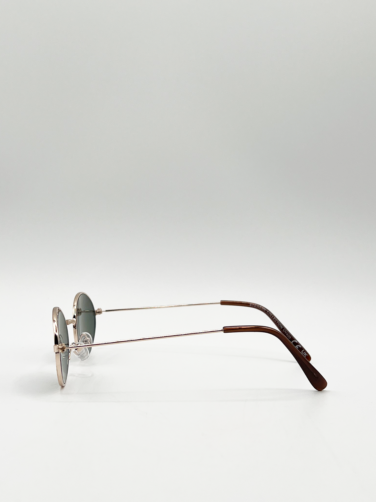 Retro Oval ,Shape Sunglasses in Gold