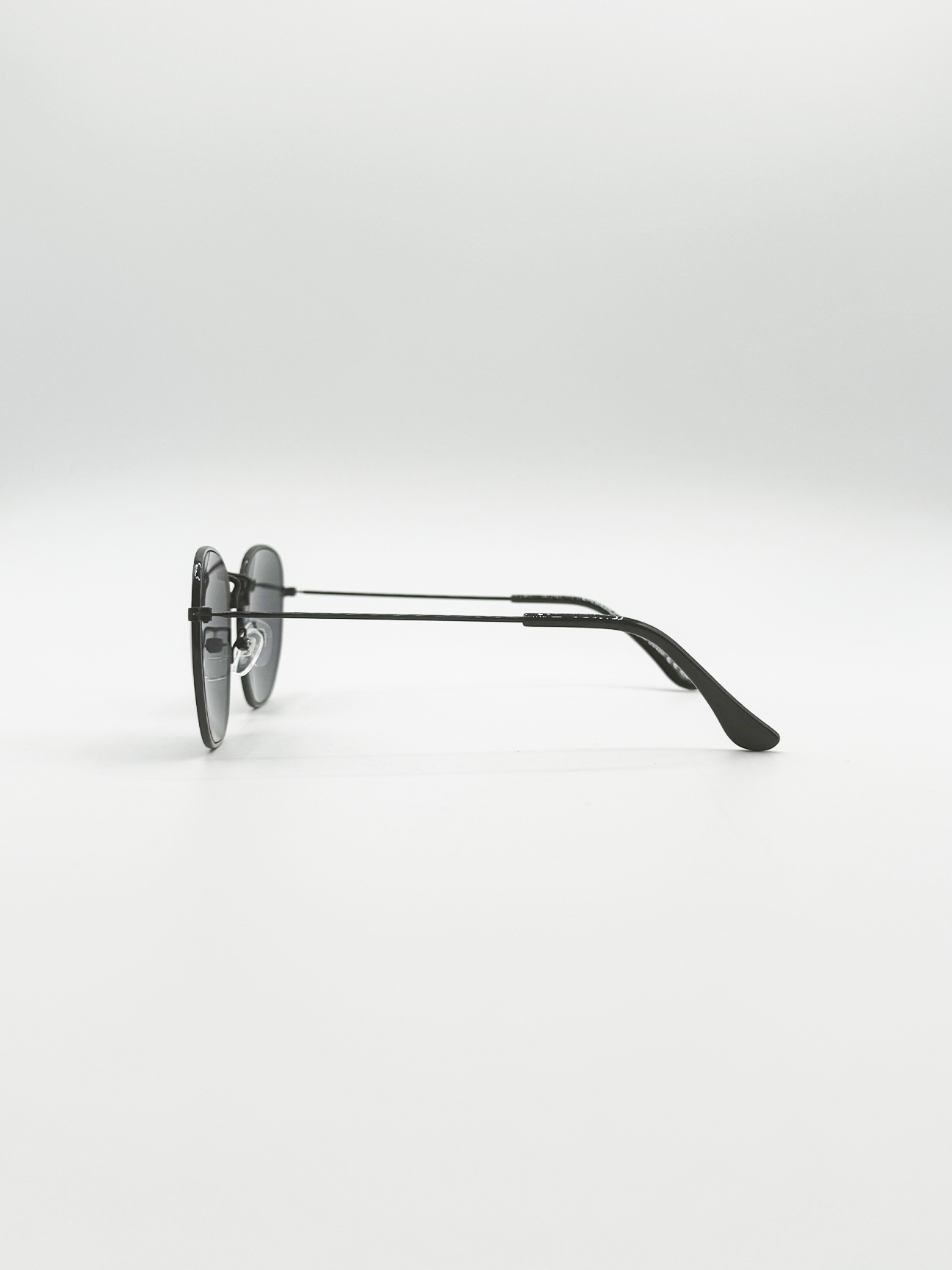 Hexagon Aviator Sunglasses in Black