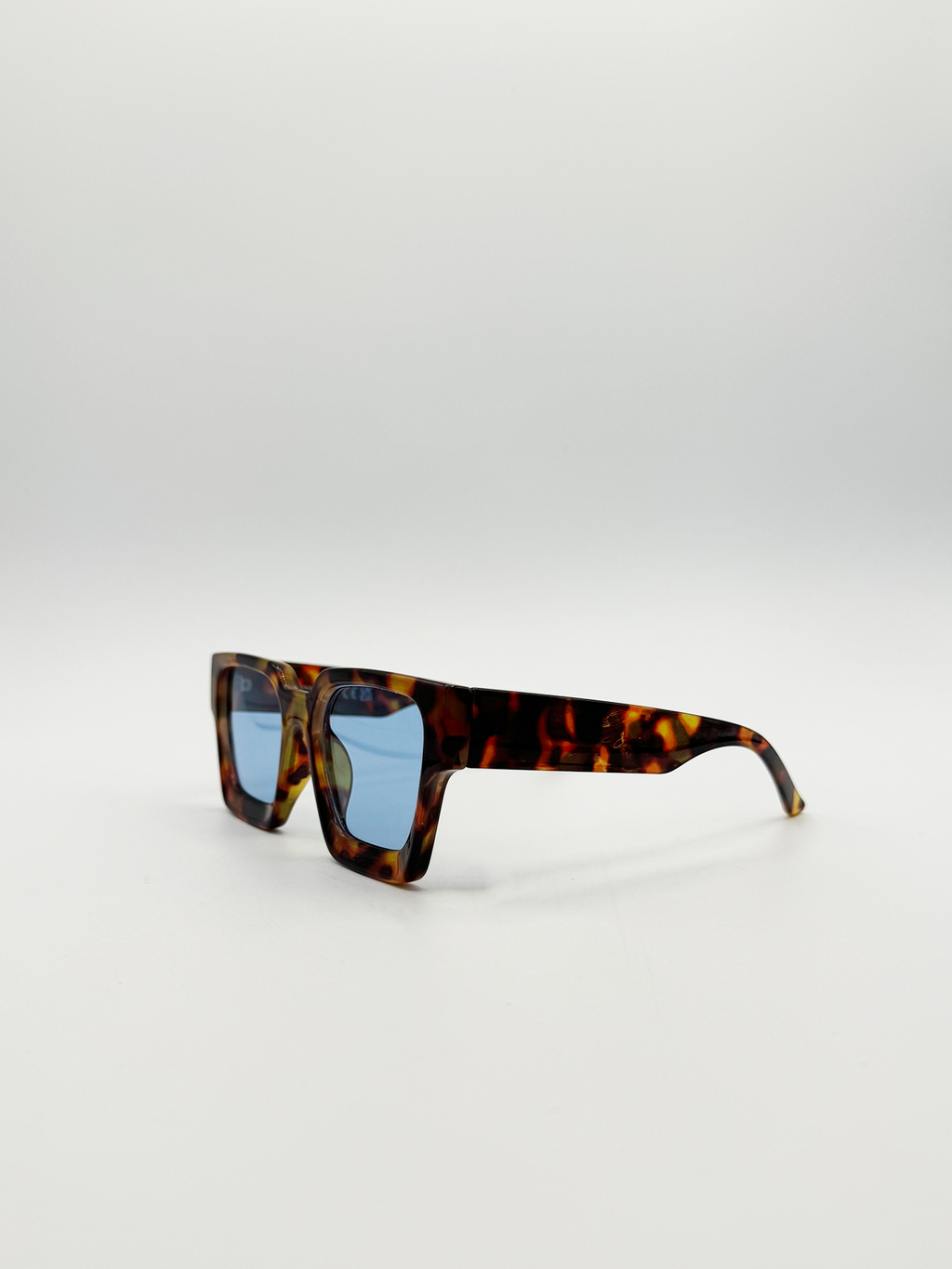 Chunky Shape_Oversize square Sunglasses in Tortoiseshell with Blue Lenses