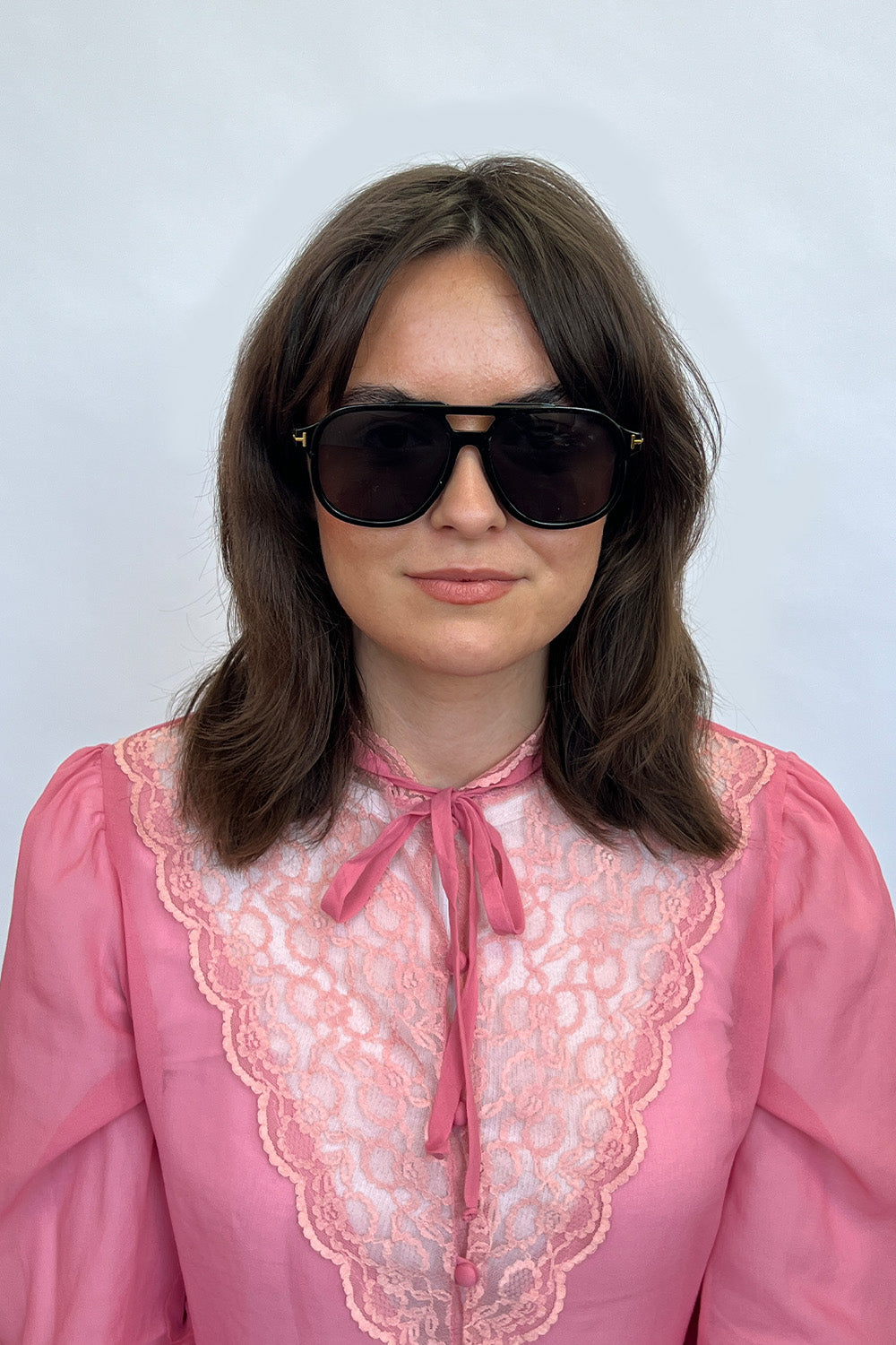 Oversize Navigator Sunglasses in Black