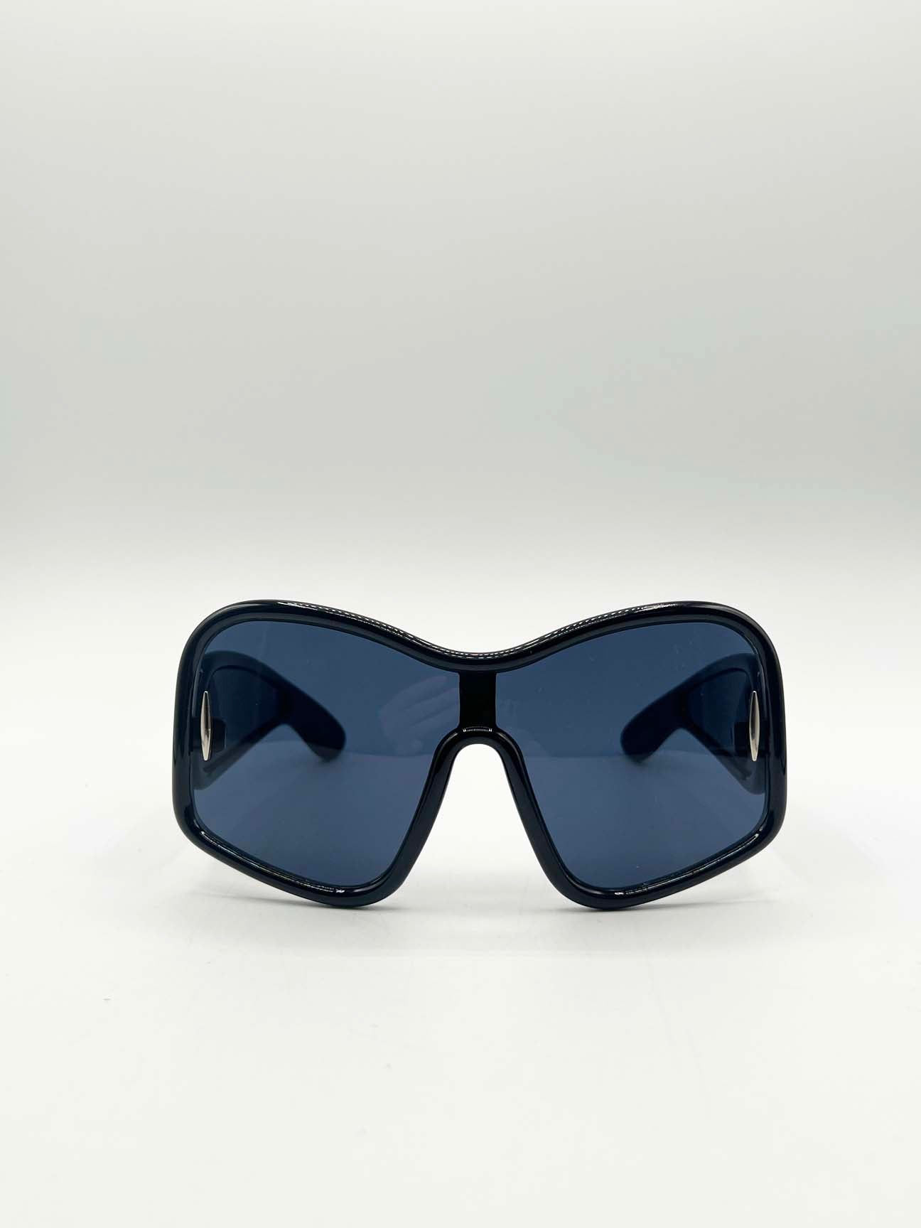 Square Shape_Oversized Mask Sunglasses in Black