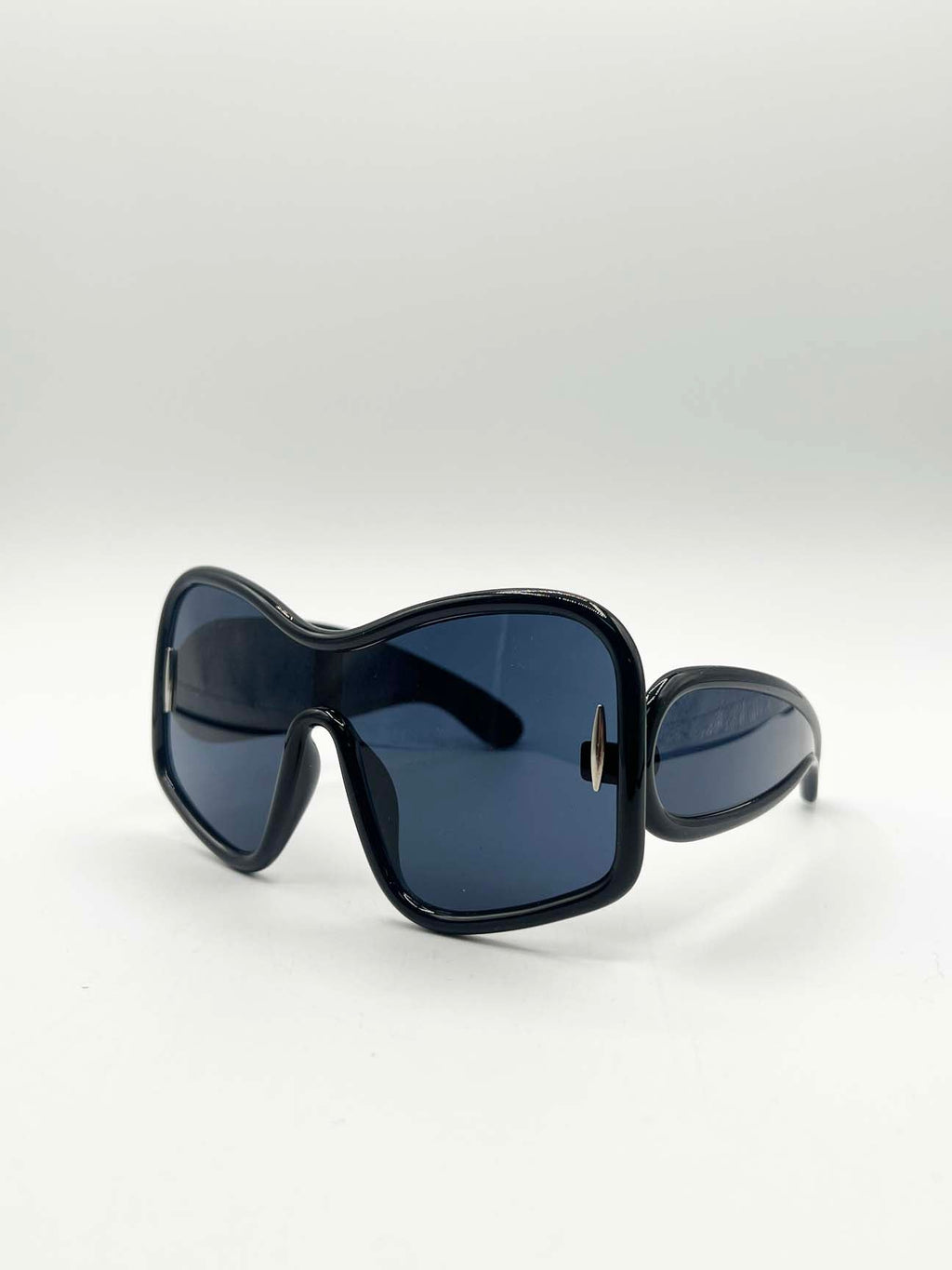 Square Shape_Oversized Mask Sunglasses in Black