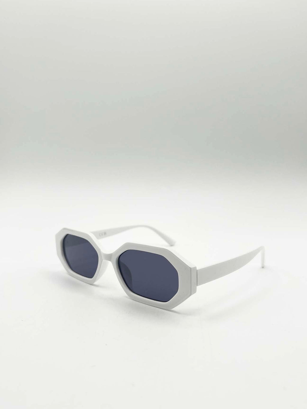 Oval Geomentric Sunglasses in White