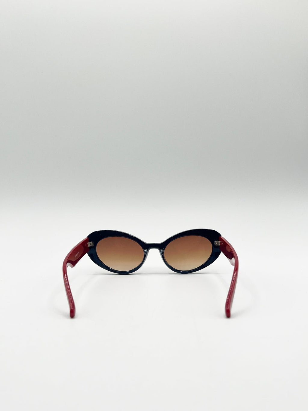 Oval Cat-Eye Sunglasses in Navy Burg