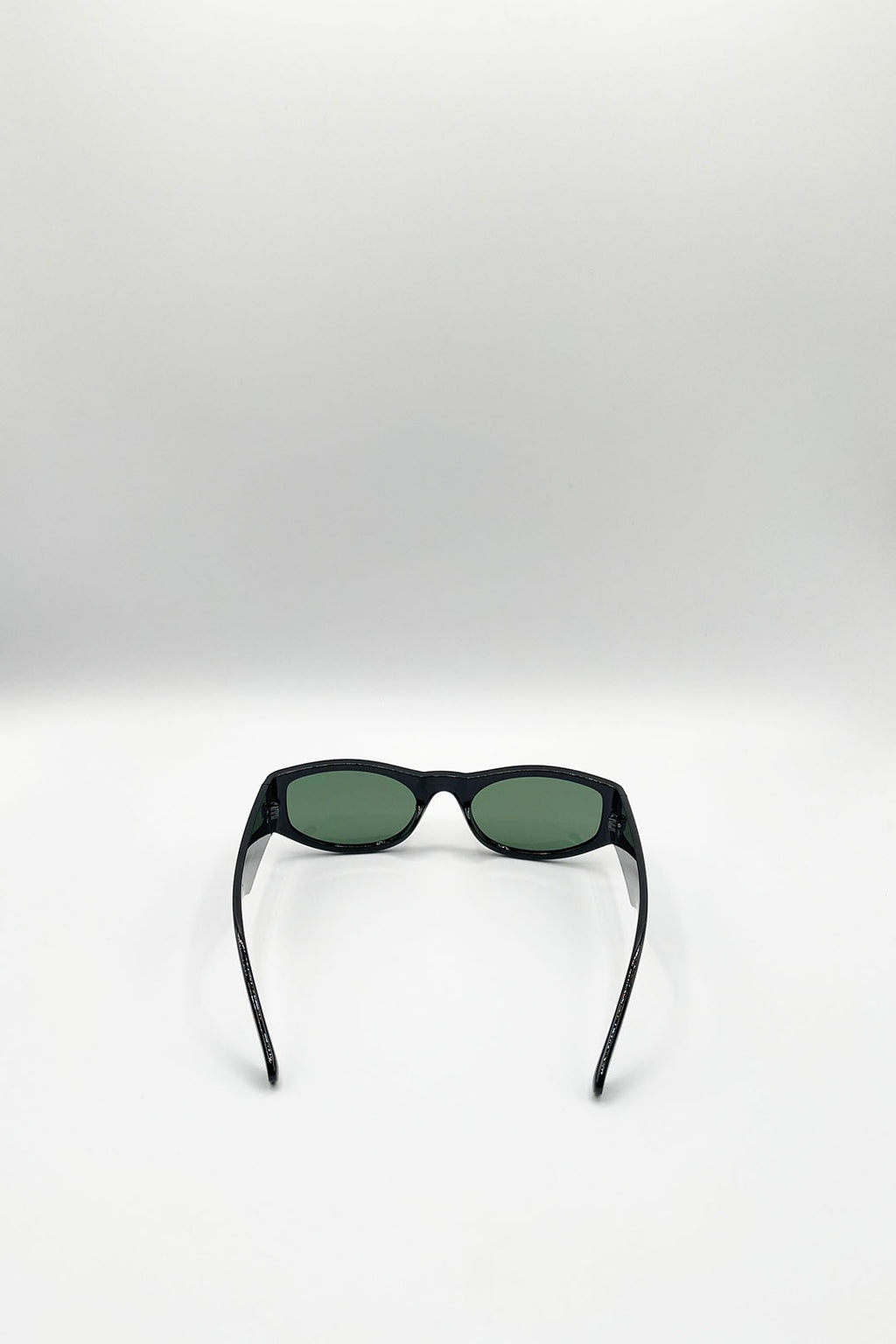 Racer Wrap Around Sunglasses In Black