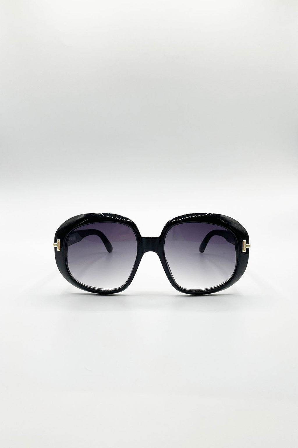 Bold Round Shape_Oversized In Black