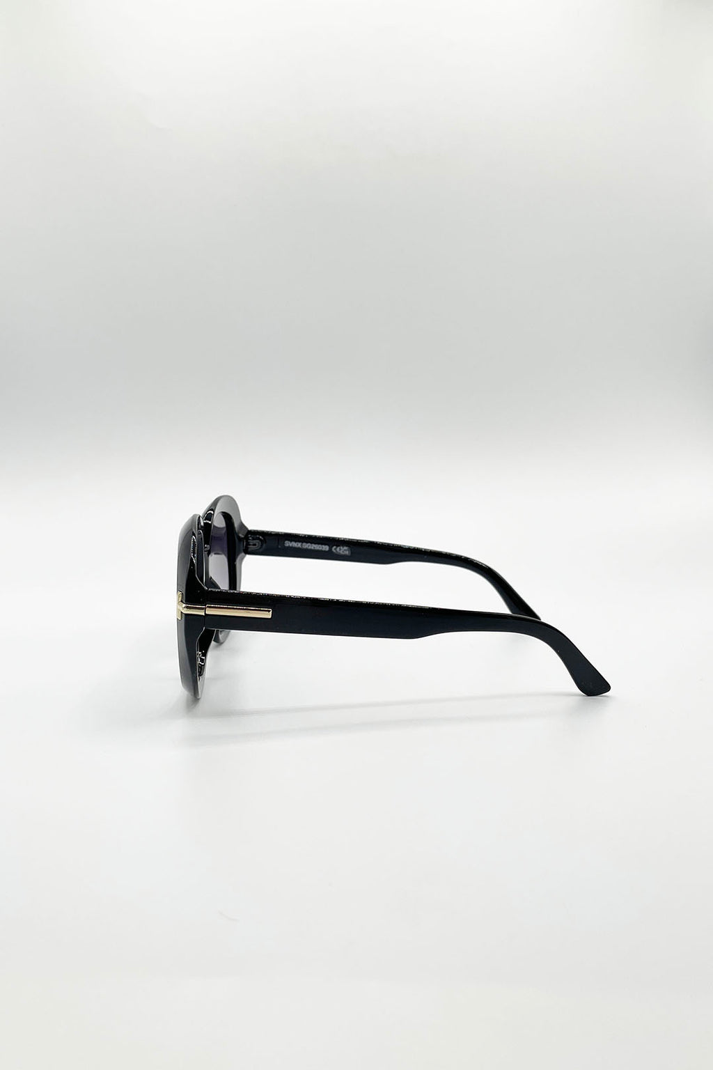 Bold Round Shape_Oversized In Black