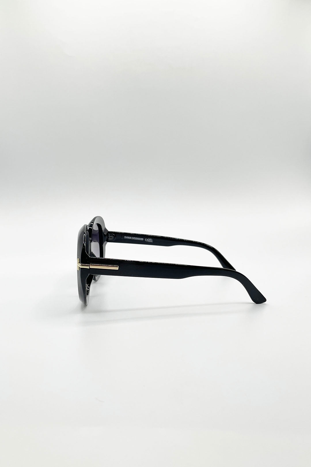 Bold Round Shape_Oversized In Black