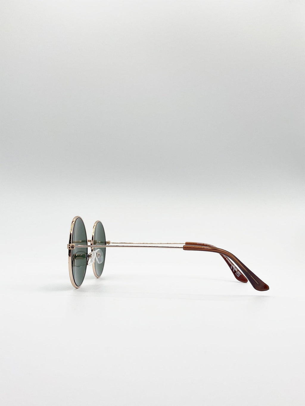Classic Metal Round Sunglasses With Green Tinted Lenses