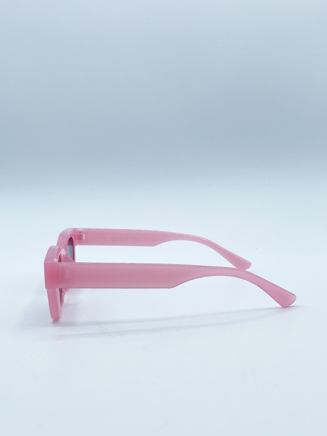 Chunky Square Frame Sunglasses in Pink