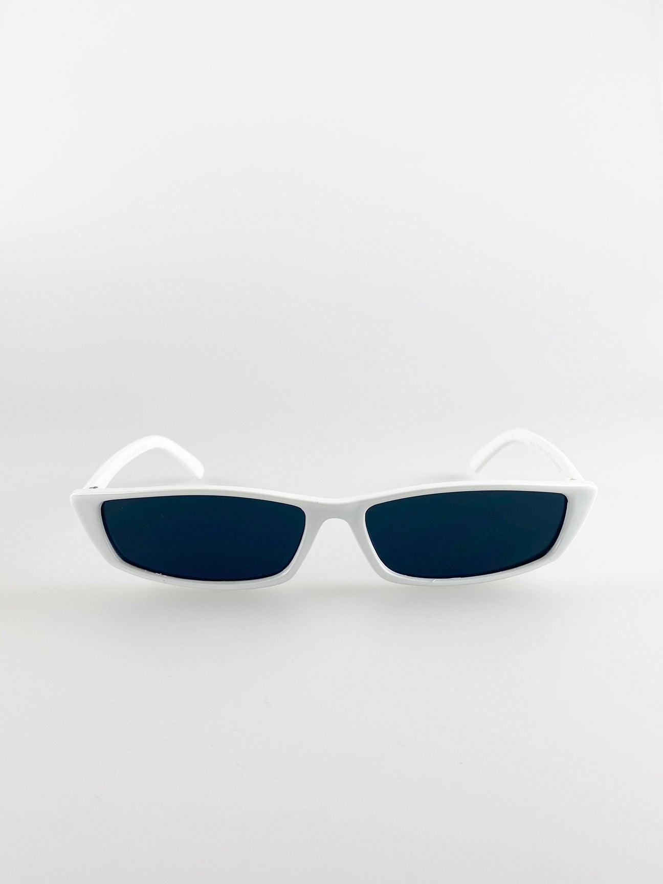 Retro  Cateye Sunglasses In White