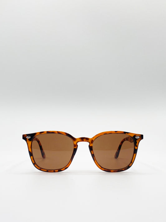 Brown Classic Preppy Square Sunglasses With Key Hole Nosebridge